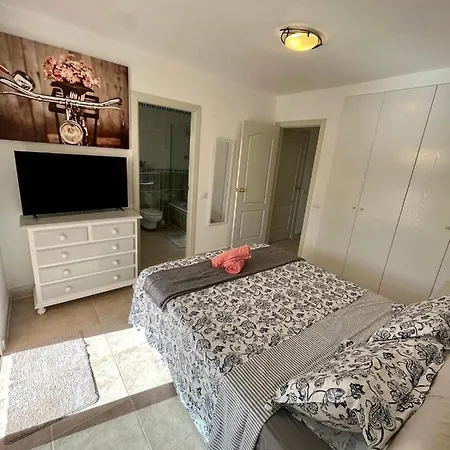 Queen Amanay - Terrazza, Confortevole, Tranquillo, Wi-fi, Ac *